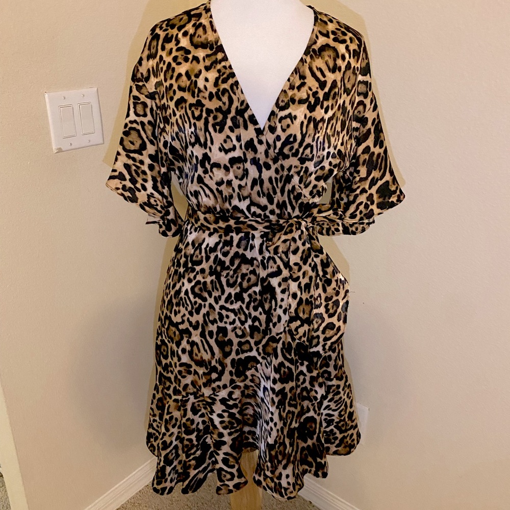 Kimono leopard/cheetah print dress